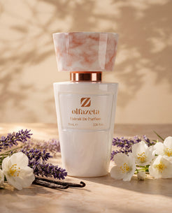 Frasco blanco Olfazeta by Chogan Millésime N°120 con lavanda, flores de jazmín blanco y vainas de vainilla